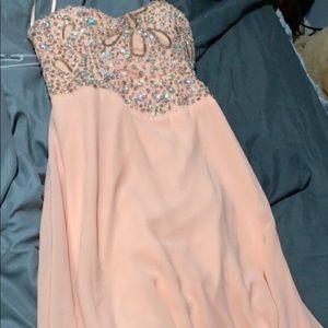 prom or formal dresses